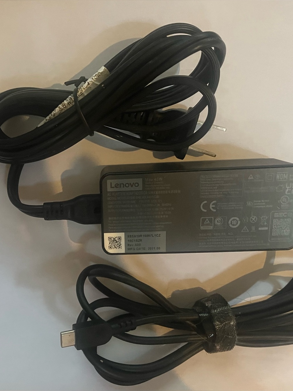 LENOVO Original 45W TYPE USB-C AC ADAPTER - ADLX45YLC2D